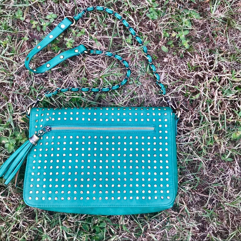 Urban Expressions ‘Gabrielle’ Green Crossbody